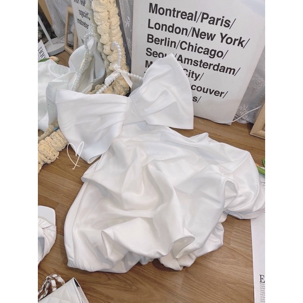 ĐẦM TRẮNG RỚT VAI XOÈ BỒNG BỀNH