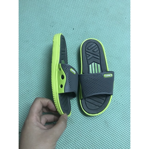 Dép nam, nữ siêu nhẹ