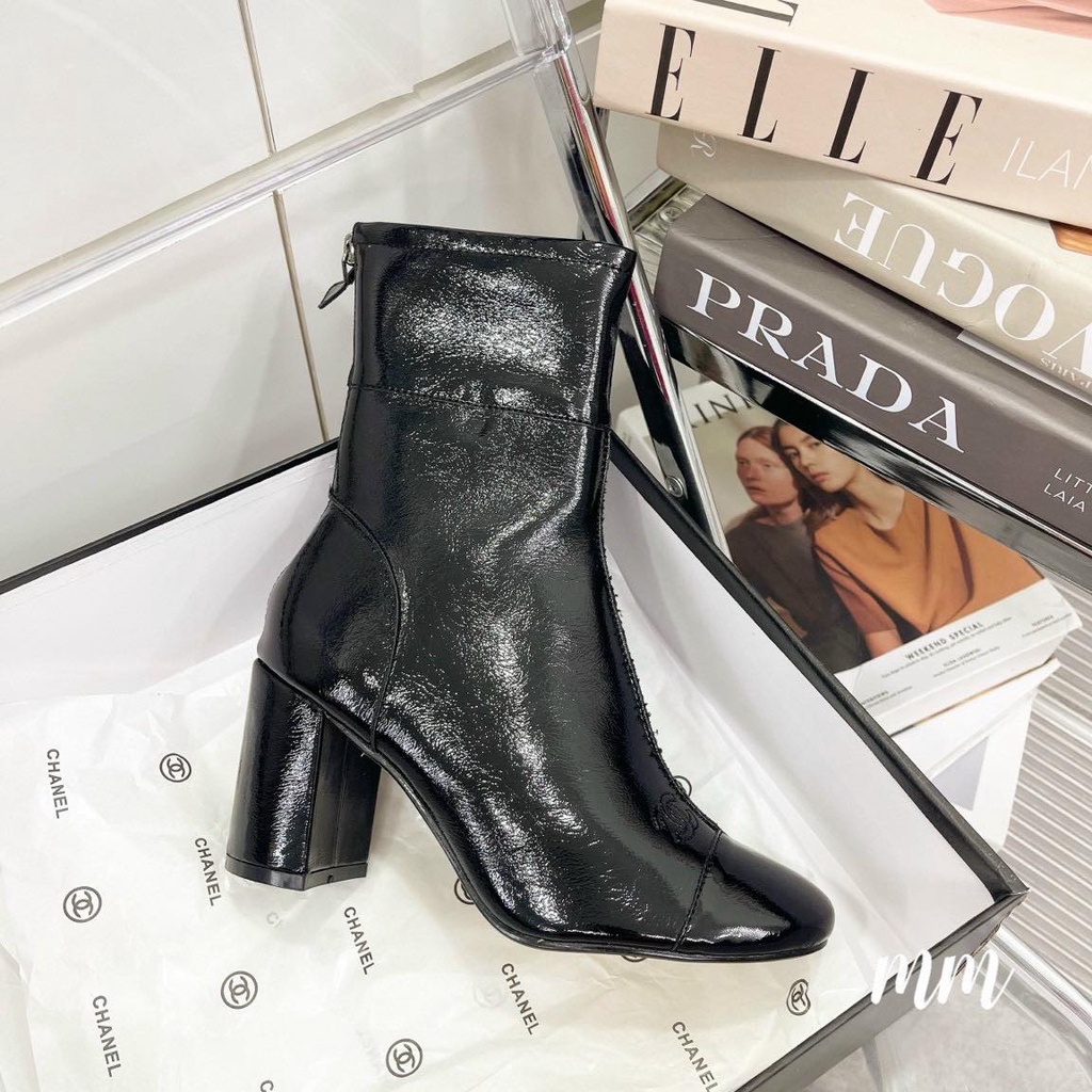 Bốt da lì khóa sau,💖FREESHIP💖,Full hộp 2 màu đen kem