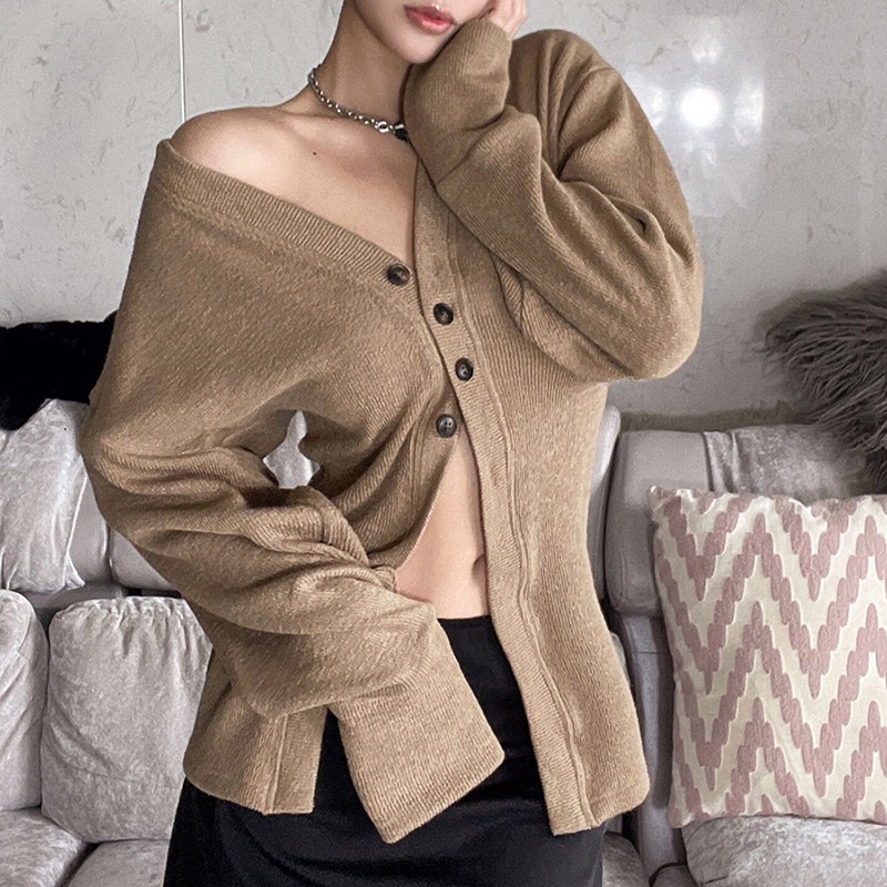 Áo Cardigan Len Dài Tay Kiểu Vạt Hai Bên Siêu Lạ Cho Mùa Thu Đông