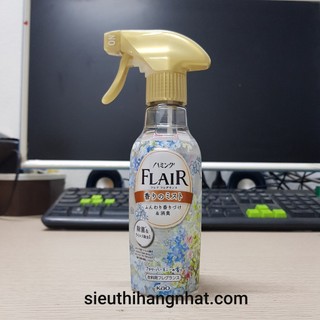 Xịt thơm và làm phẳng quần áo hương thảo mộc KAO