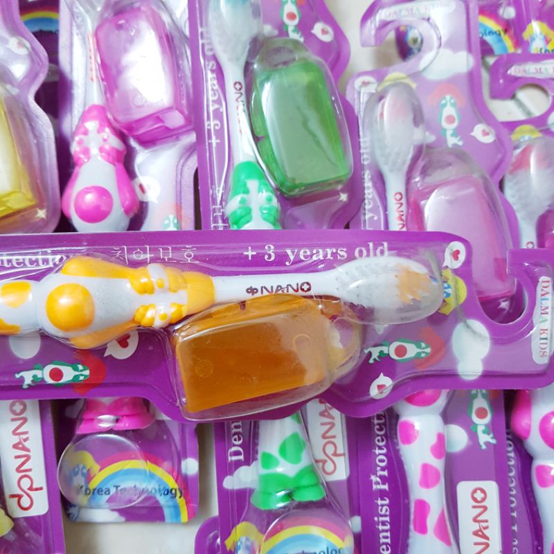 Bàn chải DPNaNo Dalma Kids có nắp chụp (dành cho bé 3+)