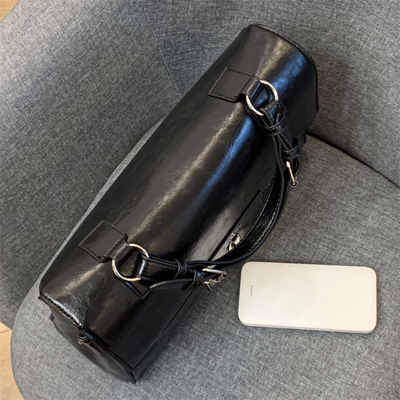 Ielgy Quần Lót Ngắn Cỡ Lớn Màu Đen Nhám Cổ Điển Có Khóa Cài Chất Lượng Cao Cho Nữ