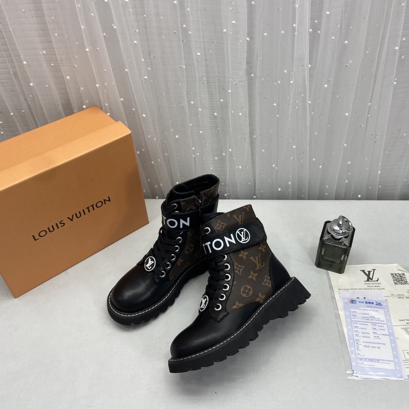 Boot Chiến Binh LV Đen/Hoạ Tiết Full Size 35-39  -  By Anh Dinh Phuong