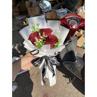 BÓ HOA NHŨ - HOA SÁP 3 BÔNG