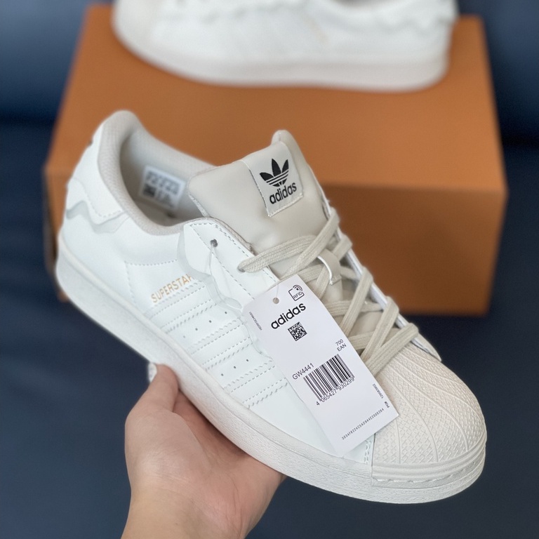 Giày adidas nữ superstar mũi sò, giày thể thao nữ superstar 2 bộ dây màu xanh và hồng hot trend 2022 full phụ kiện.