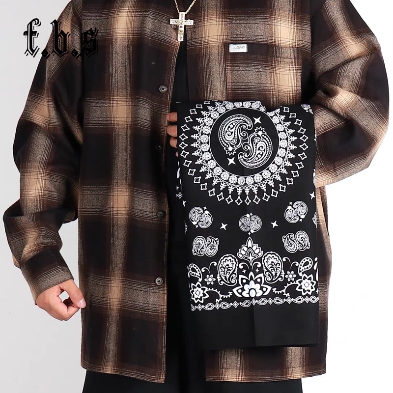 Khăn bandana cotton size 68x68cm hoa văn paisley