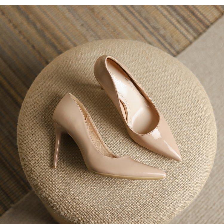 Giày Cao Gót Mũi Nhọn Chất Liệu Da Bóng Màu Nude Thời Trang Cho Nữ