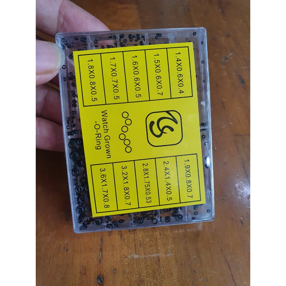 Hộp khoảng 500 vòng đệm cao su chữ o mini  dùng sửa chữa đồng hồ, ron, gioăng cao su
