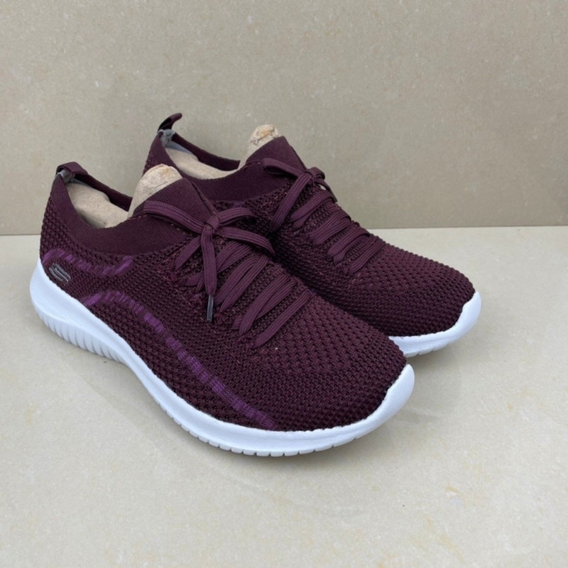 Giày chạy bộ Skechers nữ giả dây siêu nhẹ êm