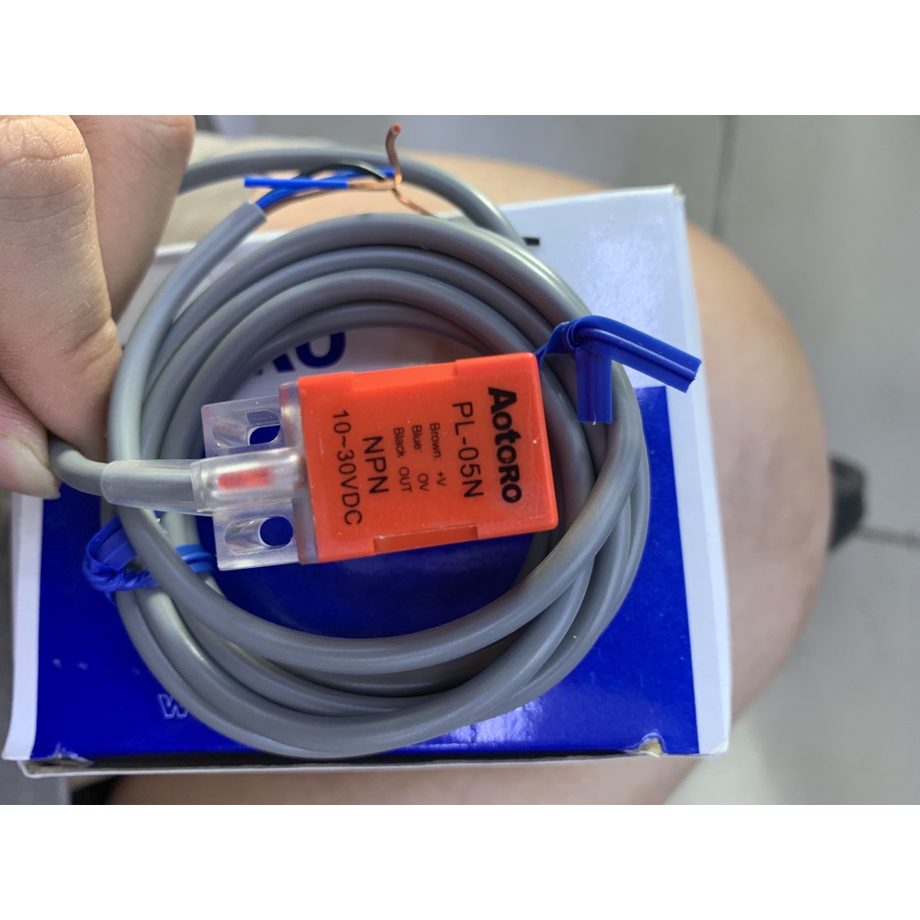 Cảm Biến Tiệm Cận PL-05N PL05N Hiệu Aotoro