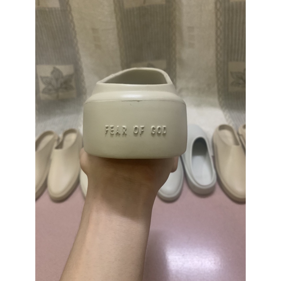 Giày dép slide Fear Of God FOG chất liệu cao su đúc nguyên khối,form chuẩn, chuẩn logo hãng