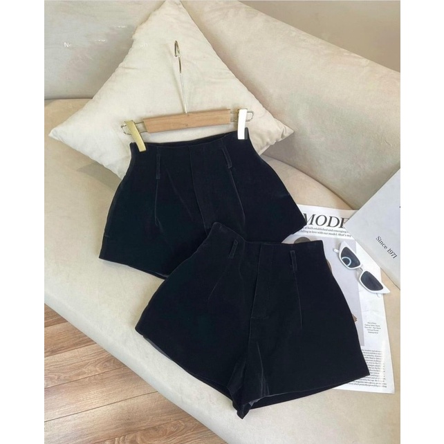 Quần Sooc Nhung Cạp Cao Dày Dặn Phối Đồ Siêu Dễ Và Siêu Xinh