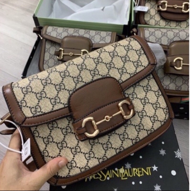 Túi hà hồ bên trong lót nhung có size 19 size 22 size 25