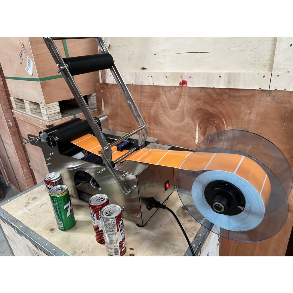 Máy dán nhãn chai tròn tự động DBK MT-50