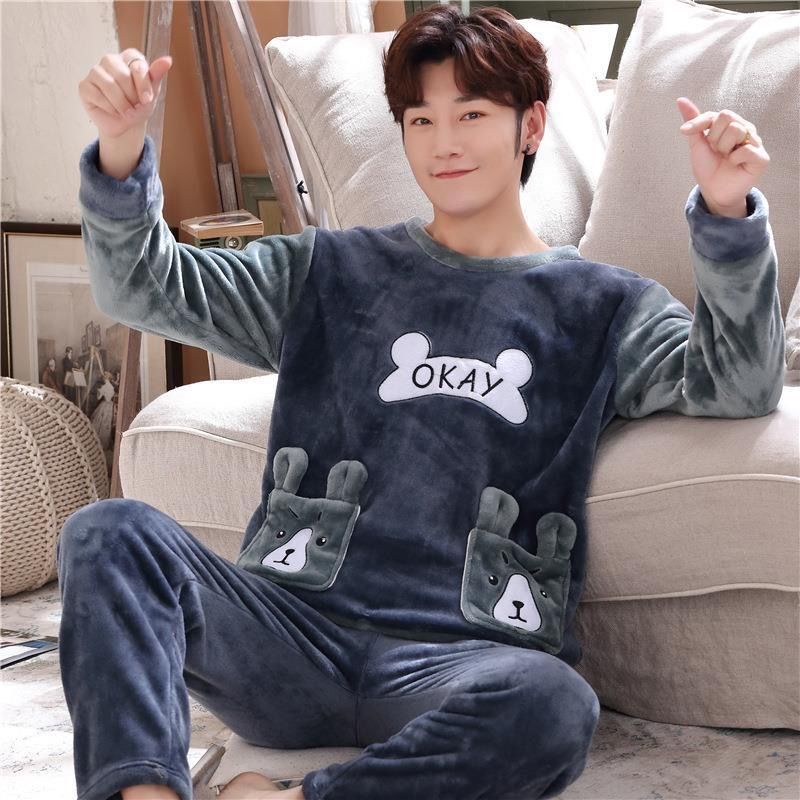Bộ Đồ Ngủ Bằng Lông Cừu San Hô Dày Giữ Ấm Mùa Thu Đông Phong Cách Hoạt Hình Dễ Thương Cho Nam