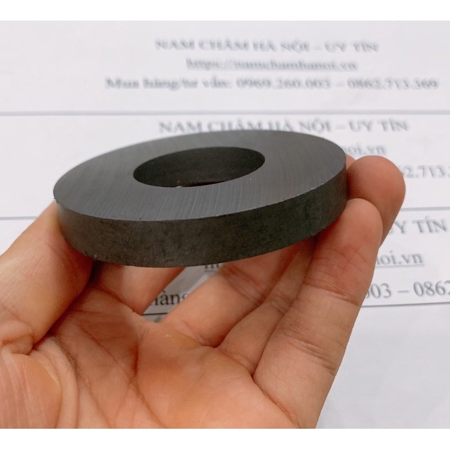 Nam châm ferrite 70x10 lỗ 32mm