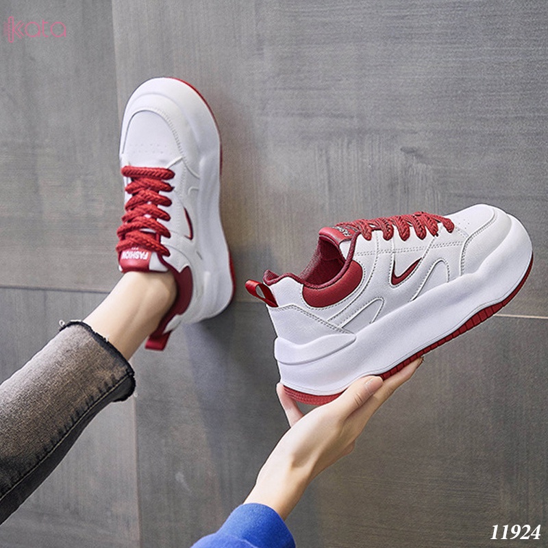 Giày trắng sneakers street phong cách Hàn Quốc nữ 11923