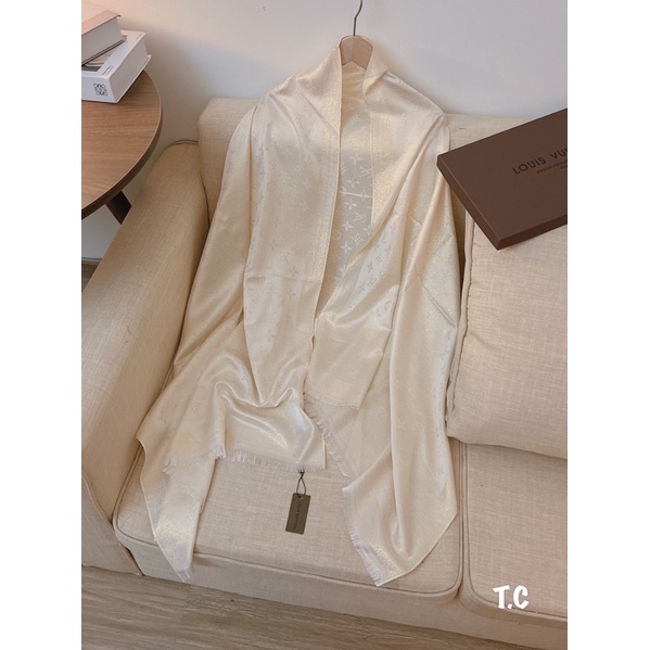 Khăn gấm nhũ L v fullbox túi giấy