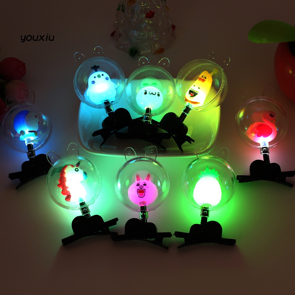 Kẹp Tóc Hình Búp Bê Hoạt Hình Trong Suốt Có Đèn LED Nhấp Nháy