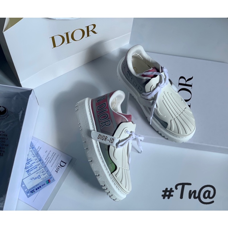 GIÀY THỂ THAO CD HỒNG PHA PHẢN QUANG