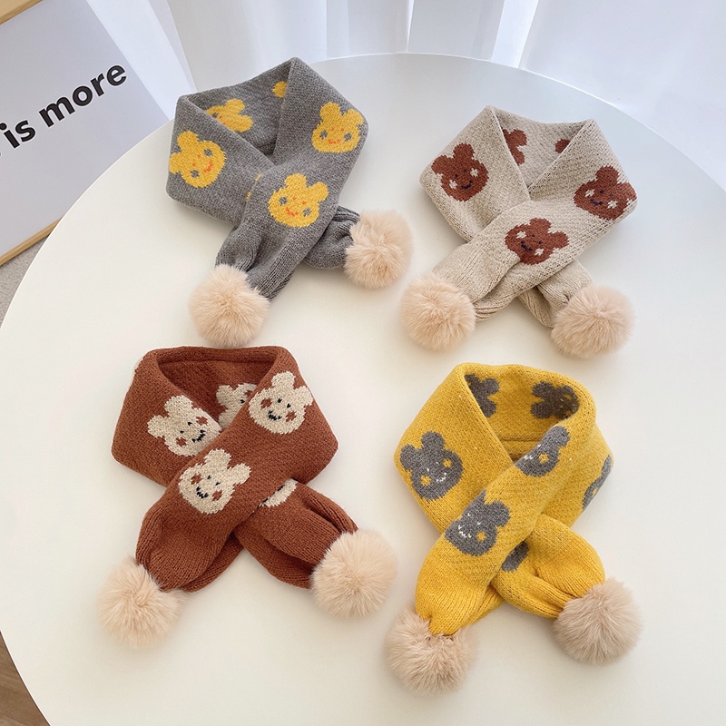 Yếm Ăn Dệt Kim Hình Gấu Dễ Thương Cho Bé