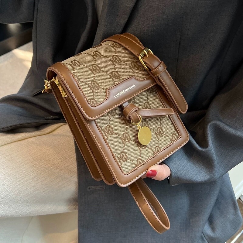 Túi Đựng Điện Thoại Mini Dáng Vuông Kiểu Pháp Thời Trang 2022 Cho Nữ HOT TREND năm nay