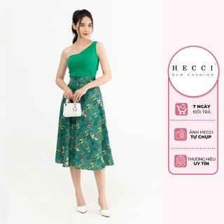 Chân váy xòe HECCI Áo ôm lệch vai phối chân váy xòe qua gối vải lụa B158