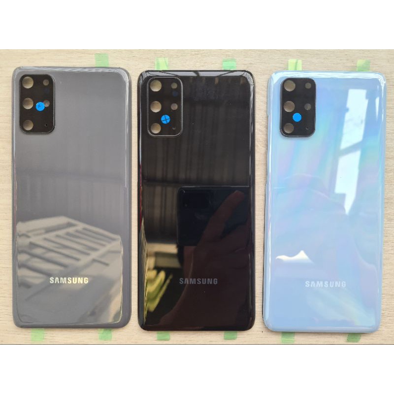 Nắp lưng Samsung S20 Plus , có kính camera sau