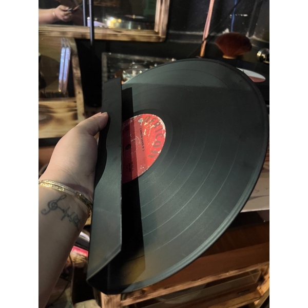 Kệ trưng bày - trang trí đĩa than vinyl - ảnh sản phẩm 1