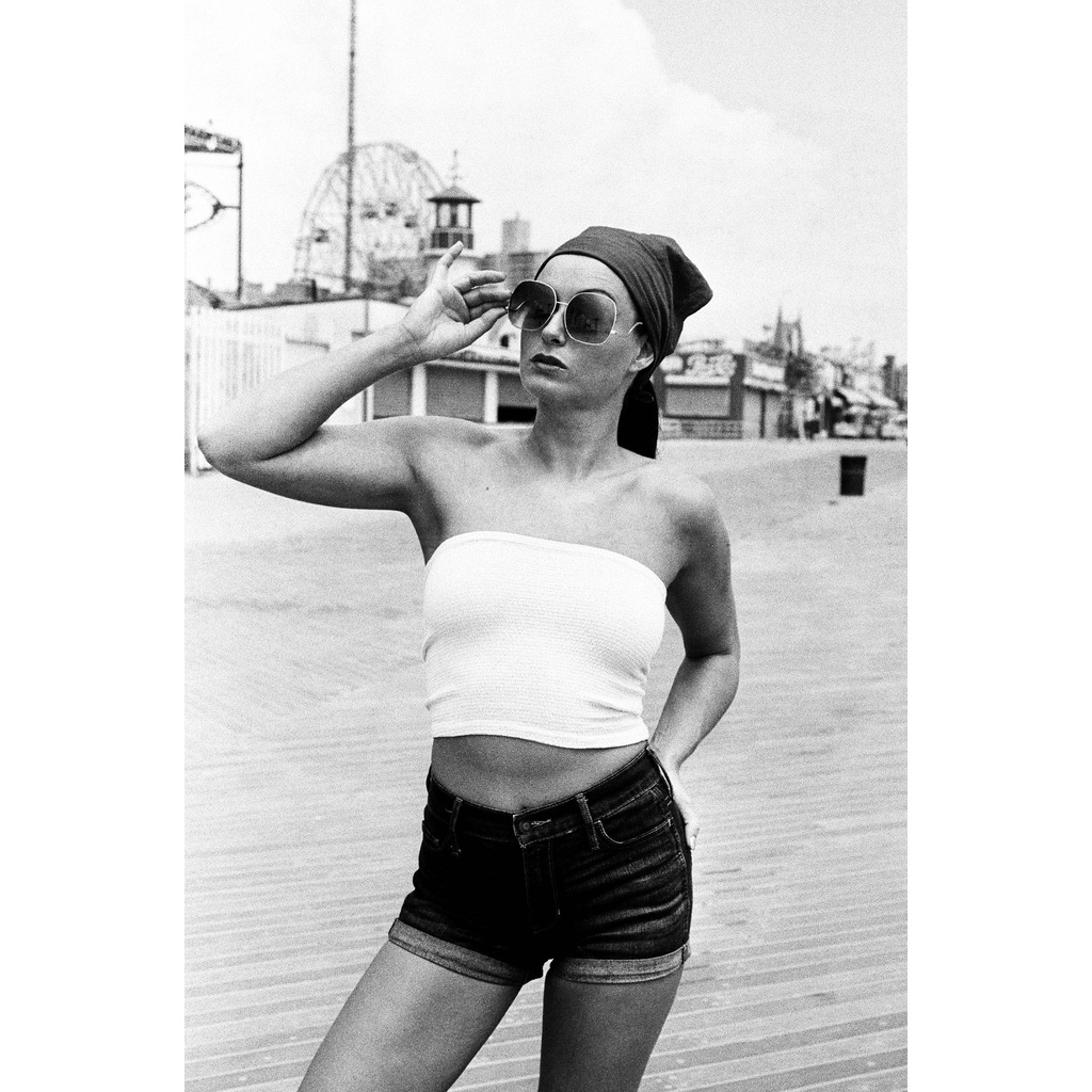 Phim CatLABS X Pro ISO 320, Đen Trắng B&W, 135/35mm x 36 Kiểu, In Date Cho Máy Chụp Ảnh Film - LIIQ Flash