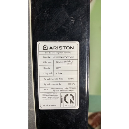 Máy nước nóng ARISTON thanh lý xác máy
