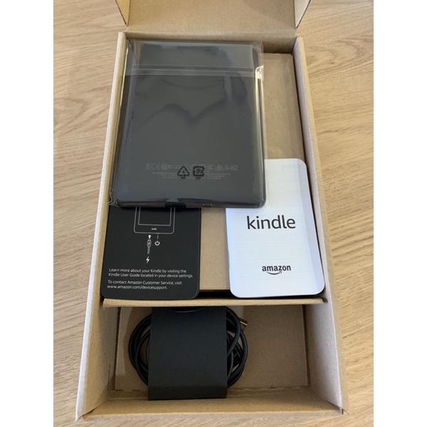 Máy đọc sách Kindle 10 - có đèn nền
