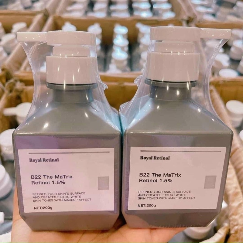 Kem ủ trắng Body Royal Retinol B22 the Matrix retinol 1.5% chai 200g Chính hãng