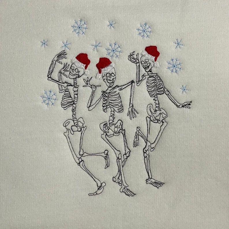 Sweater thêu SKULL DANCE Christmas Day
