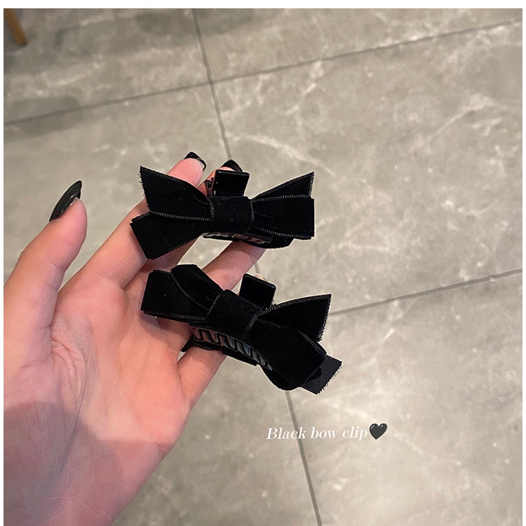 1 Chiếc Kẹp Tóc Nhung Đen Tiểu Thư | Cài Đầu Công Chúa