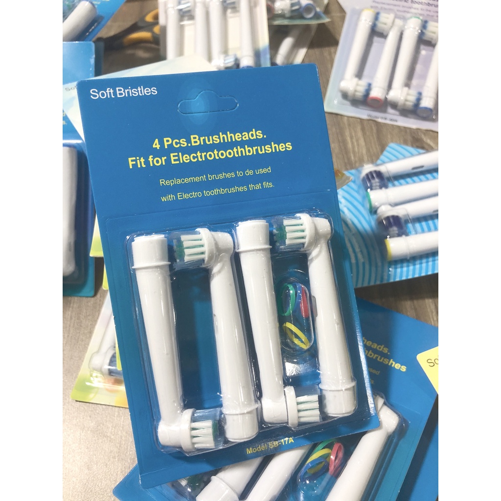 Set bộ 4 đầu bàn chải đánh răng điện Oral B Braun