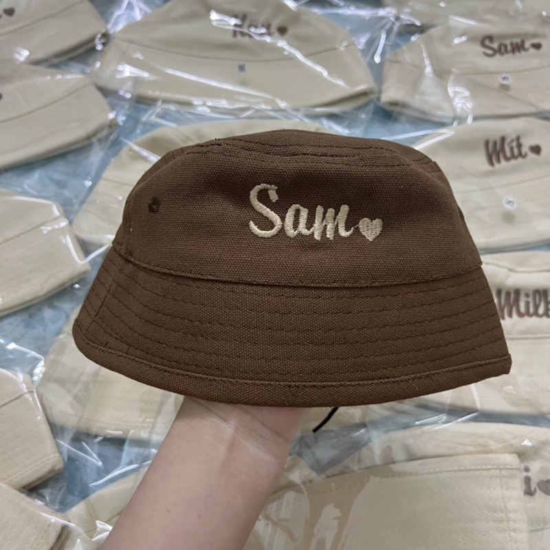 Nón bucket thêu tên cho bé phong cách Hàn Quốc