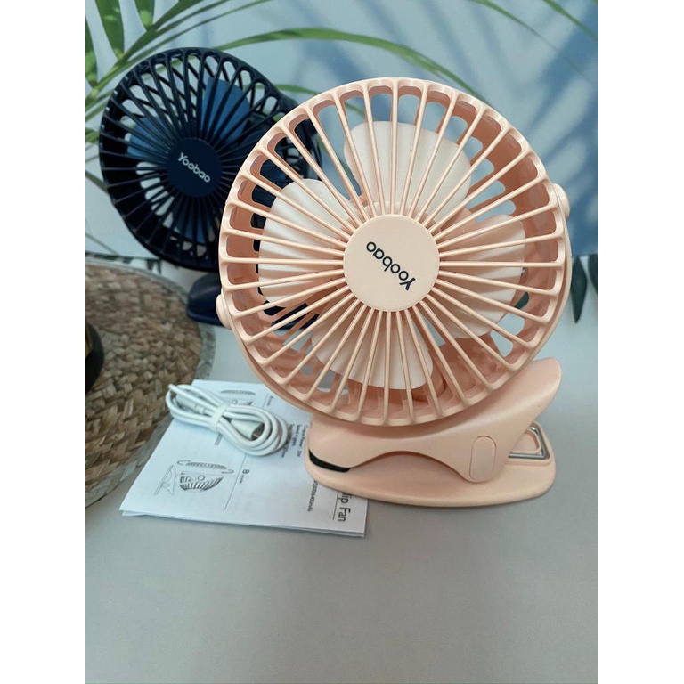 Quạt sạc pin mini để bàn YOOBAO F04 2500/6400 mAh Xoay 720 có đế kẹp đa năng.