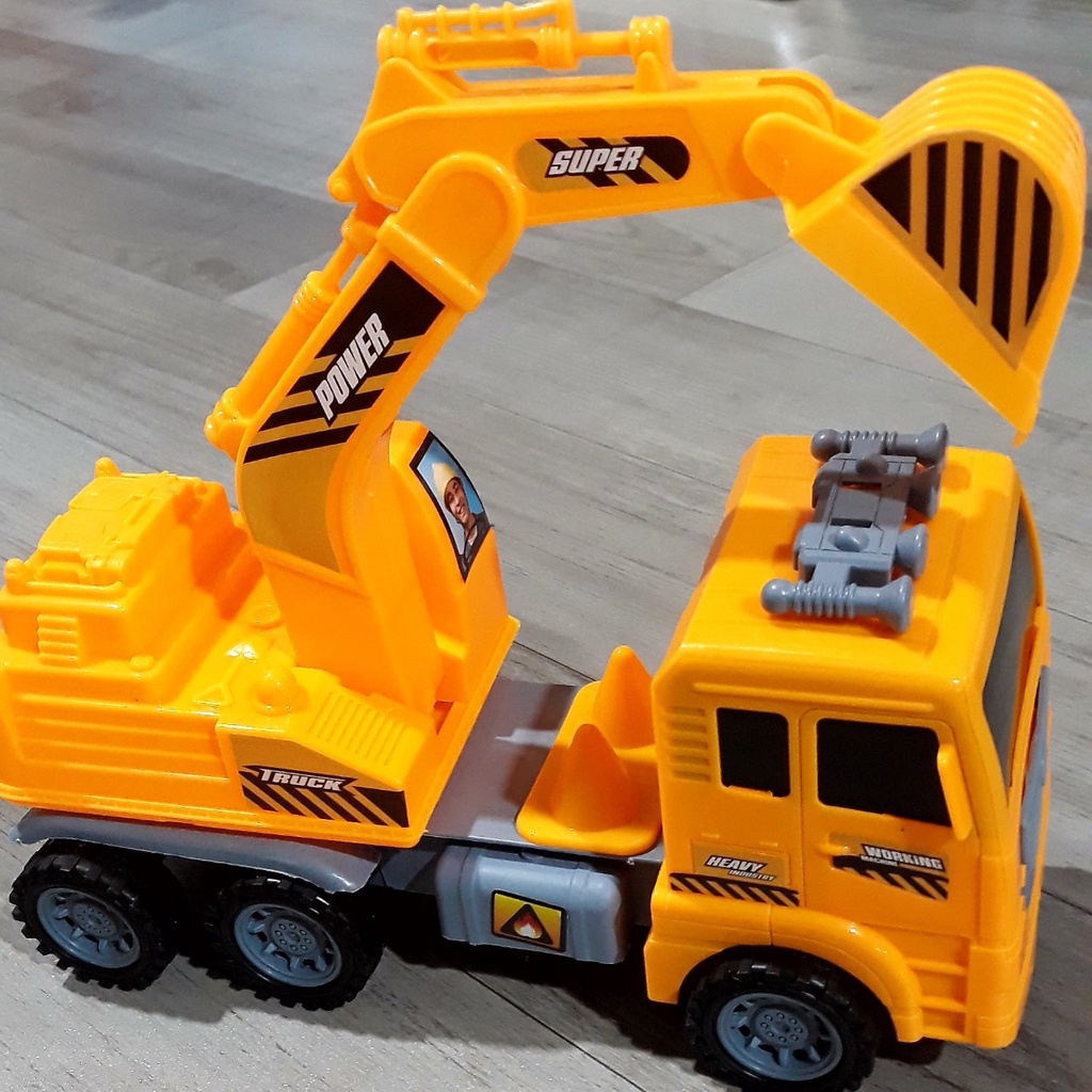 Đồ chơi xe cứu hỏa,xe ben,xe thú,xe bồn chạy bánh đà cớ lớn cho bé