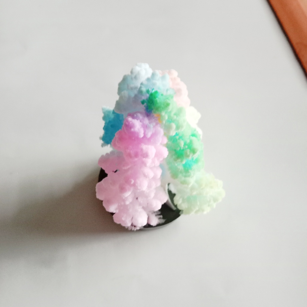 Cây thông giấy ma thuật trang trí bàn làm việc dùng làm quà tặng cho bé