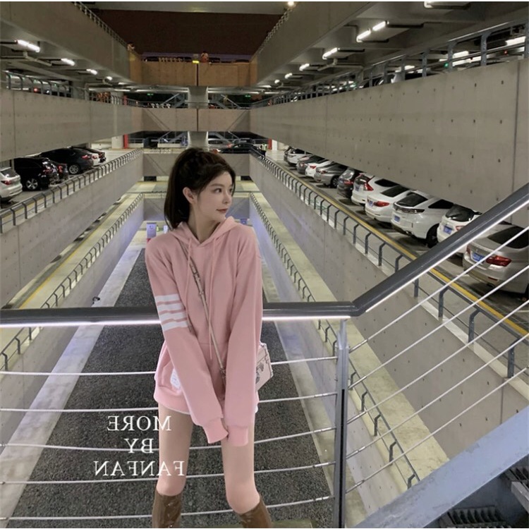 ÁO HOODIE NỮ CÓ MŨ TAY IN 4 SỌC THỂ THAO CHẤT NỈ NGOẠI SIÊU HOT THỜI TRANG TRẺ PHONG CÁCH HÀN