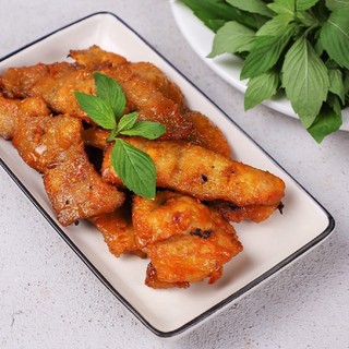 Vú heo ướp chao sa tế (500g)
