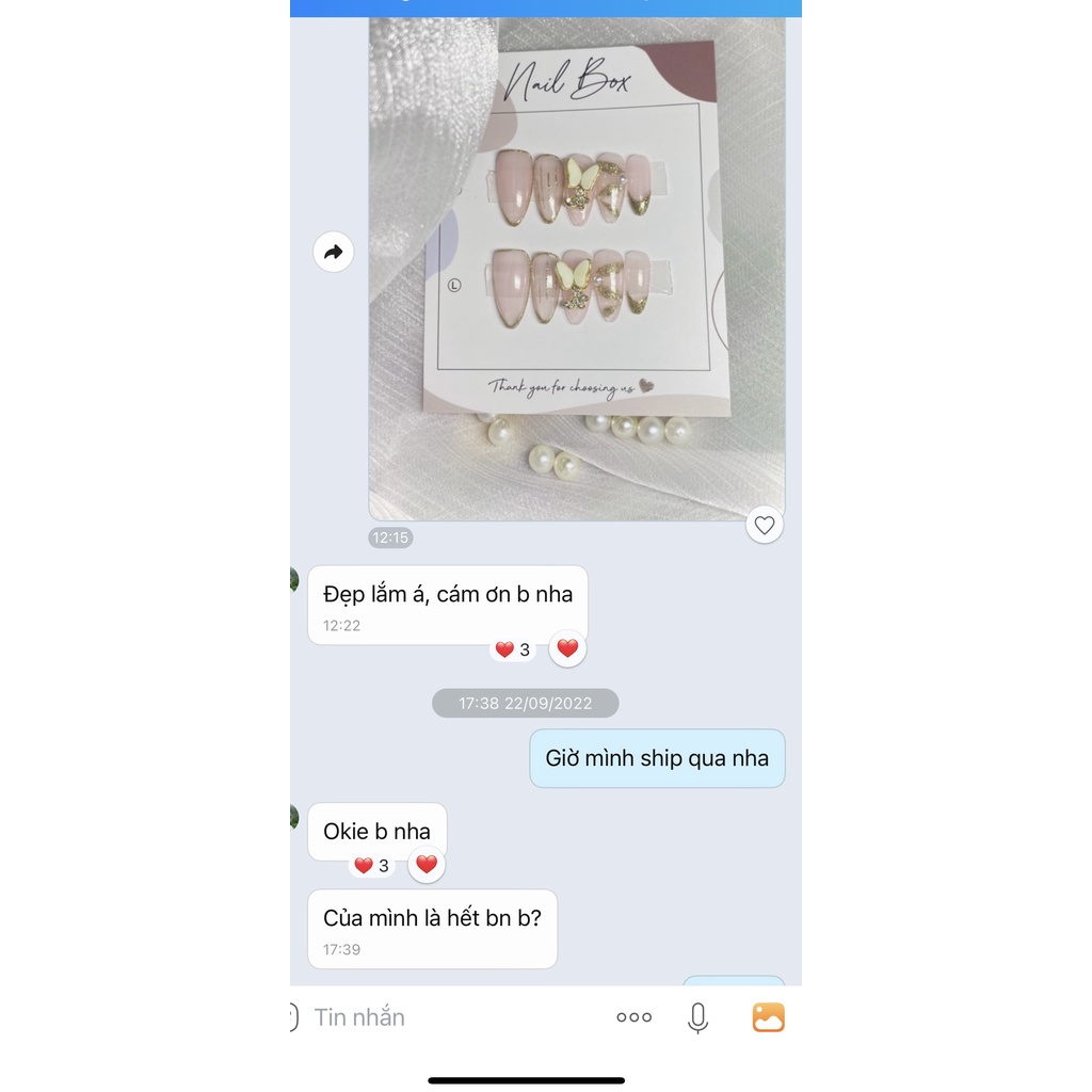 Móng giả thiết kế mắt mèo kim cương đính charm bướm