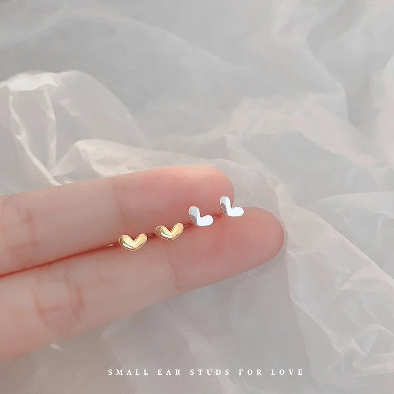 1 Đôi Bông Tai Mạ Bạc Hình Trái Tim Thanh Lịch Dành Cho Nữ