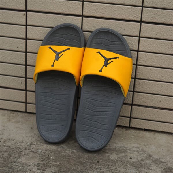 DÉP QUAI NGANG JOR.DAN  BREAK  - BGHOUSE