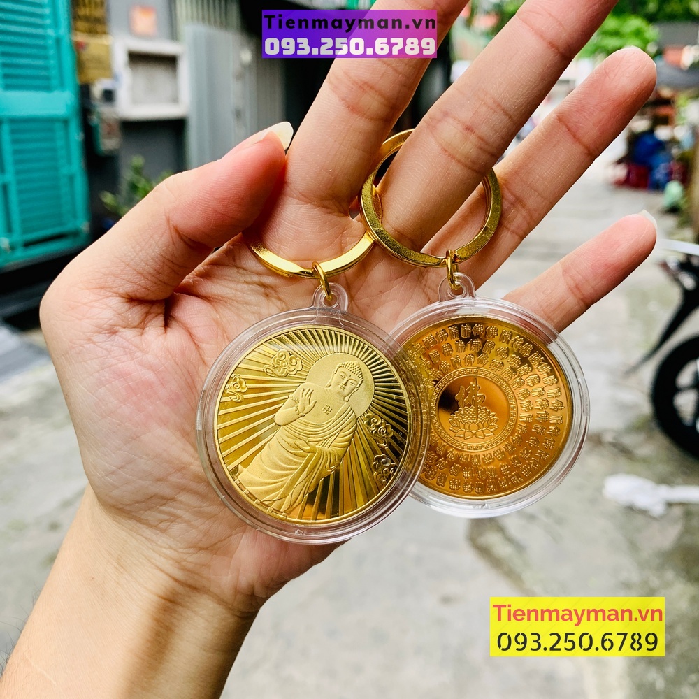 [GIÁ KM] Móc treo balo túi xách Đồng xu hình Phật A Di Đà Phong thủy tài lộc may mắn, mẫu Đứng