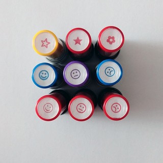 Bộ 3 con dấu hình tròn nhỏ họa tiết ngôi sao mặt cười hoạt hình 5mm