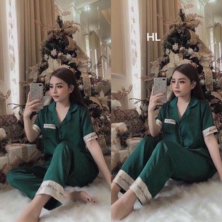 Bộ ngủ pijama lụa phi tay cộc quần dài Chữ