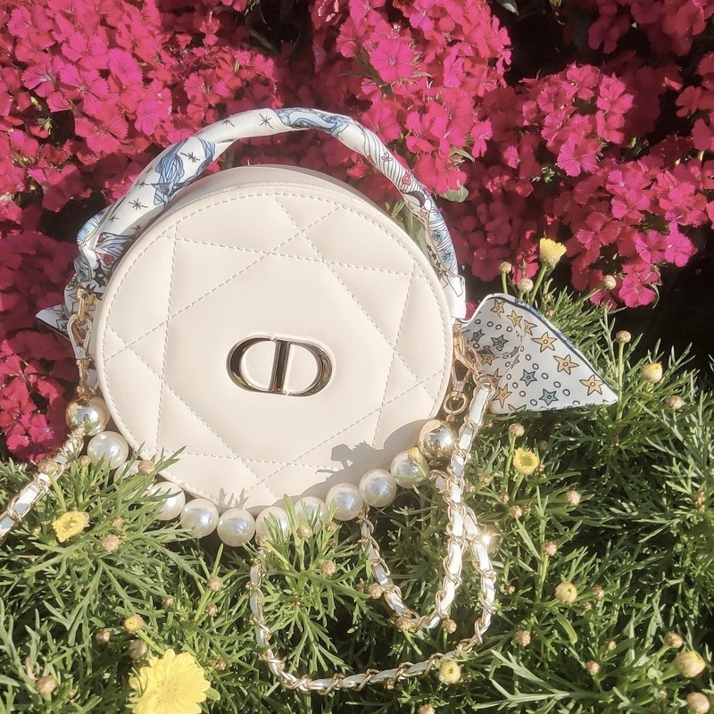 Túi tròn Gift Dio pouch  -Hàng VIP săn sale từ singapore CÓ GƯƠNG Ở TRONG TÚI